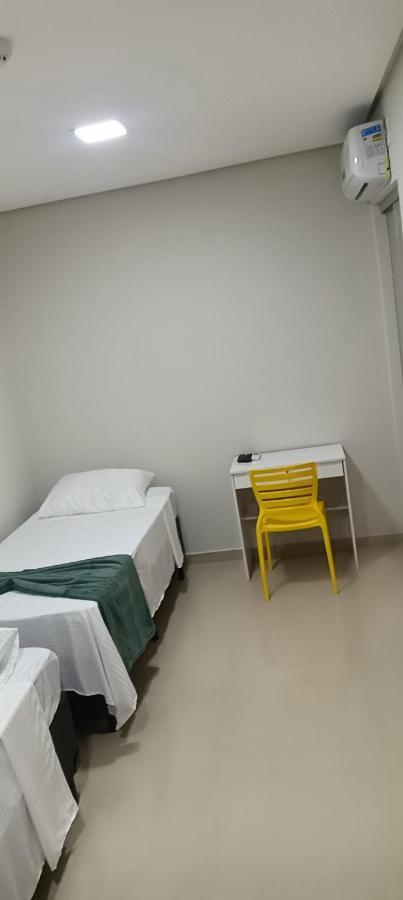 Hotel Cristalina Bagian luar foto